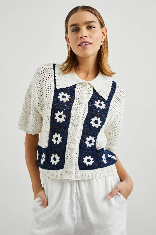 MILAN TOP - NAVY CROCHET DAISIES